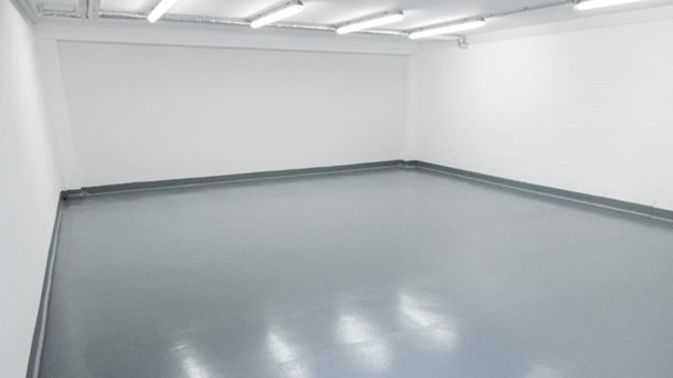 Ludwigsfelde Halle und Garage