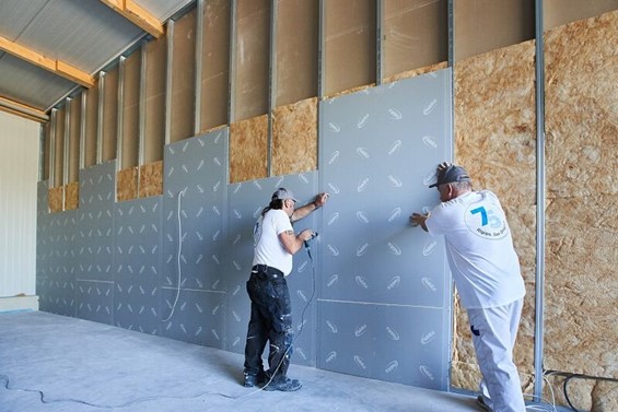 Ludwigsfelde Halle und Garage