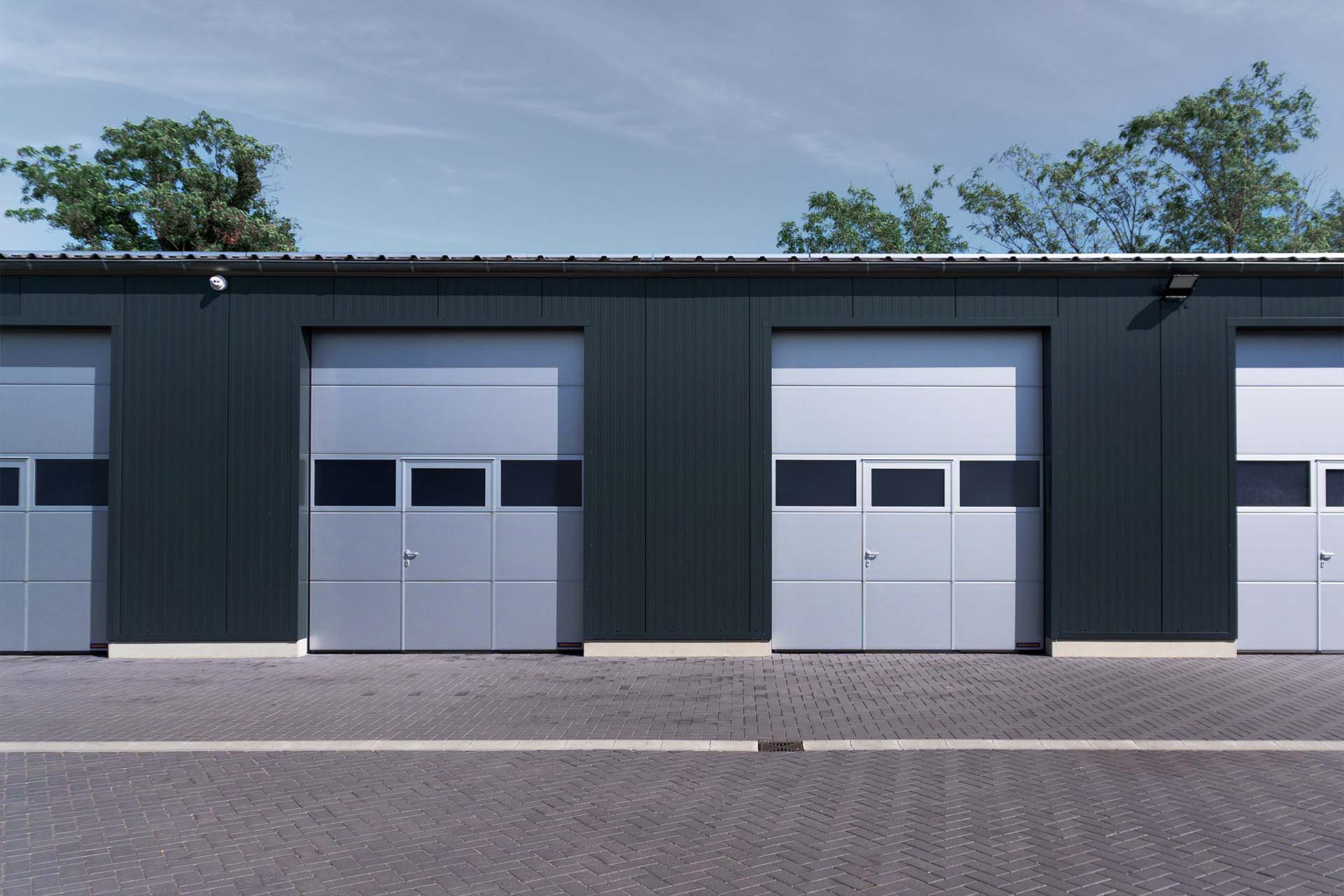 Ludwigsfelde Halle und Garage